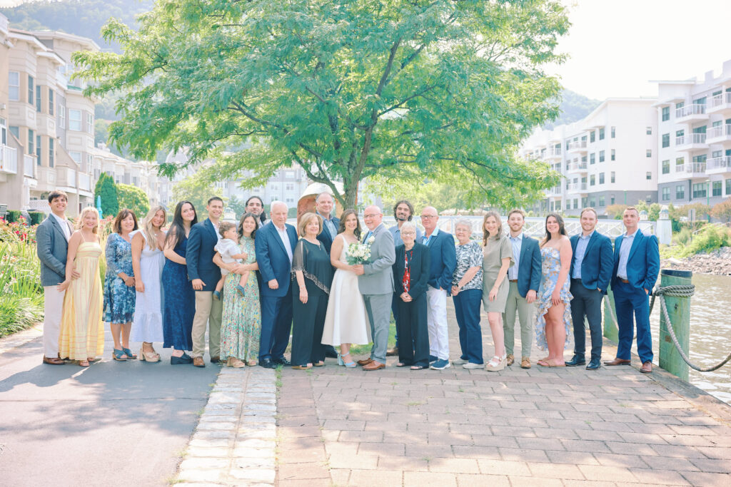 Large Family Photo in Harbor Pointe, Harverstraw, a small village in the Lower Hudson Valley